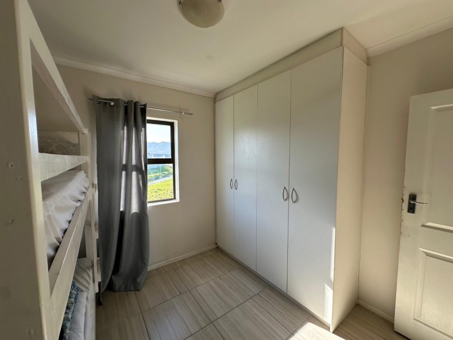 2 Bedroom Property for Sale in Whispering Pines Western Cape